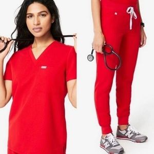 FIGS Pop Red Scrub Set
